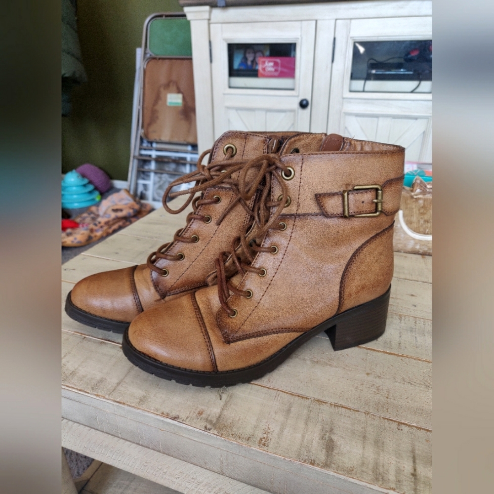 Rampage Distressed Combat Boots